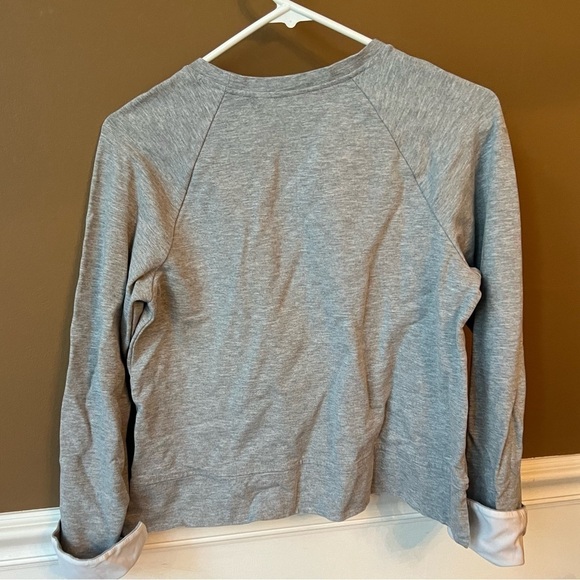 Theory Ranzini B Pointe Knit Grey Dressed Up Pullover Sweatshirt Size M - Picture 3 of 4